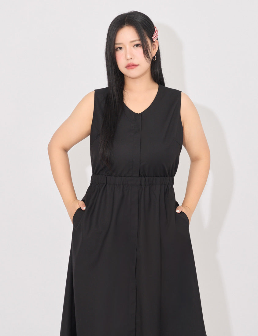 MORE U French-Style Back Cut-Out Plus Size Dress