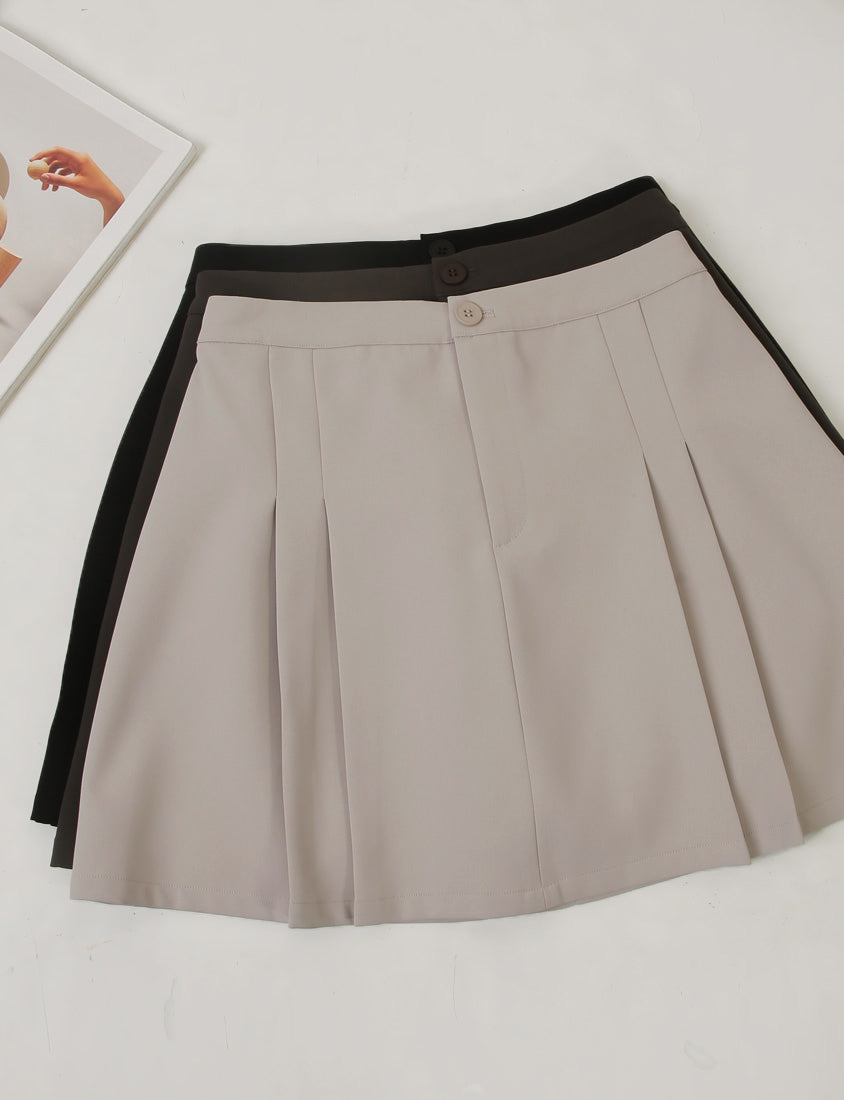 MISS. Wrinkle-Resistant Pleated Suit Plus Size Tailored Mini Skirt (With Shorts)
