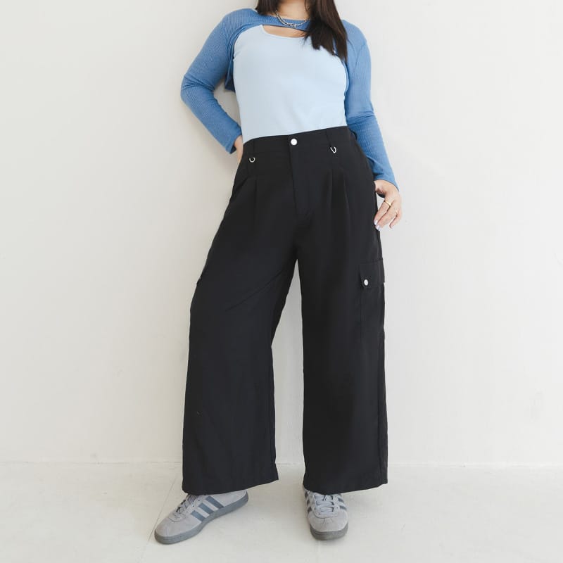 MUA! Edgy Pleated Back Elastic Nylon Plus Size Cargo Pants