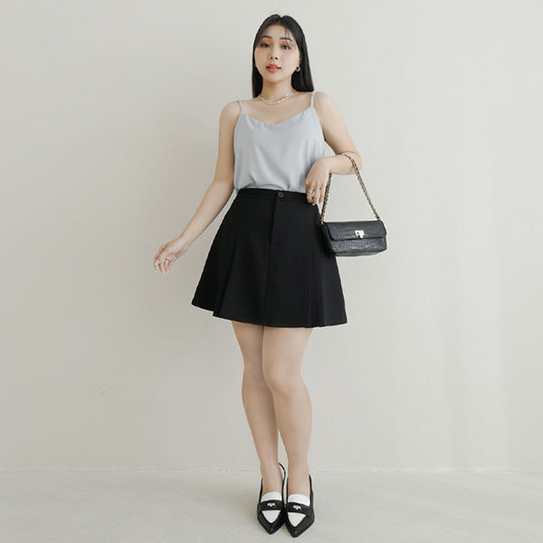 MISS. Wrinkle-Resistant Pleated Suit Plus Size Tailored Mini Skirt (With Shorts)