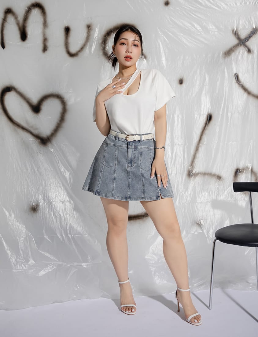 MUA! Sexy Stitching A-Line Plus Size Denim Skirt (with Shorts)