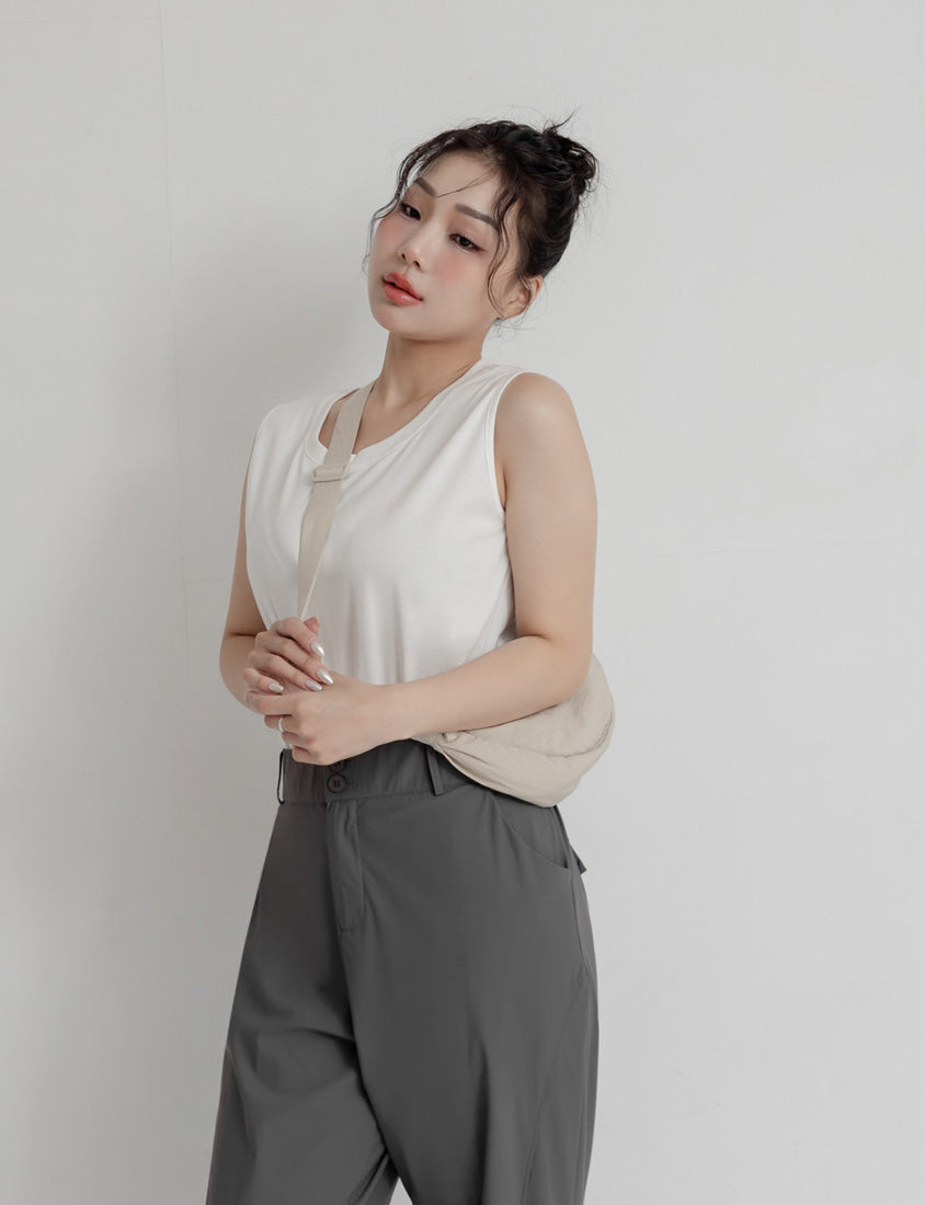 Everyday Basic Crewneck Plus Size Tank Top