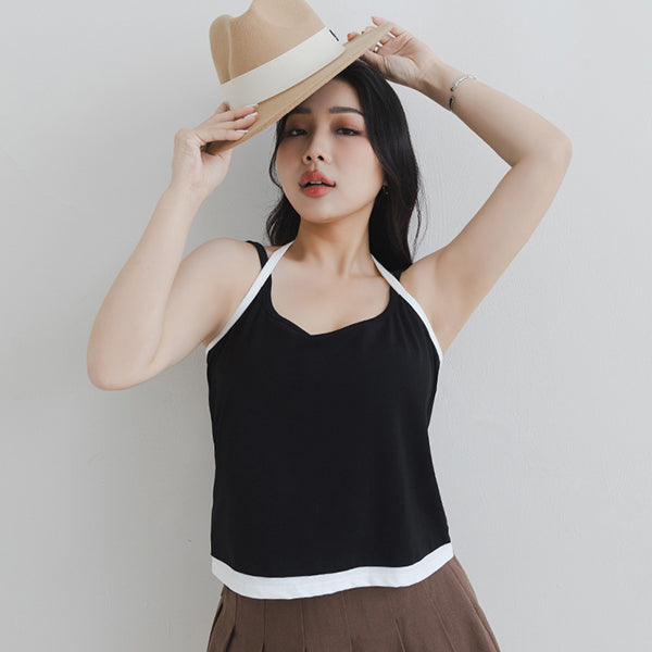 MUA! Chic Contrast Plus-Size Halter Neck Tank