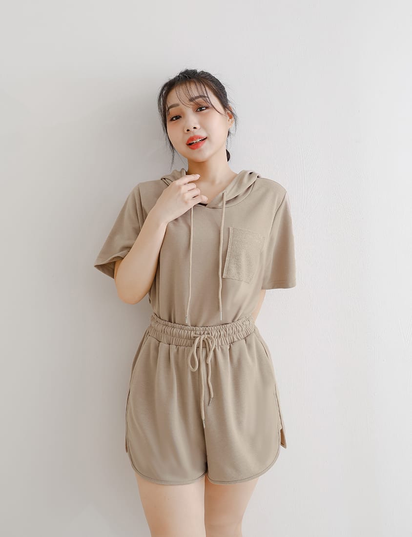 MISS. Casual Slit Drawstring Plus Size Shorts