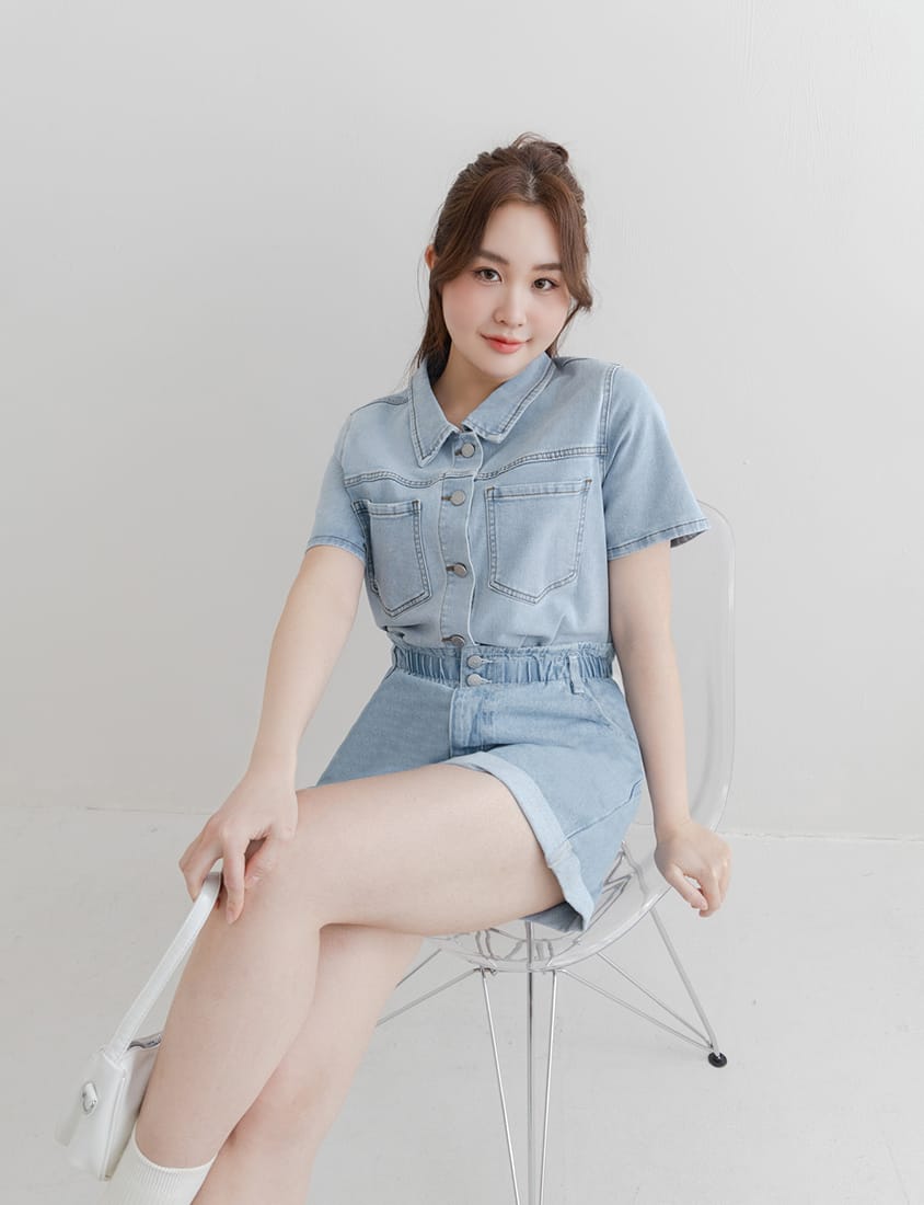 Versatile Pocket Distressed Plus Size Denim Jacket