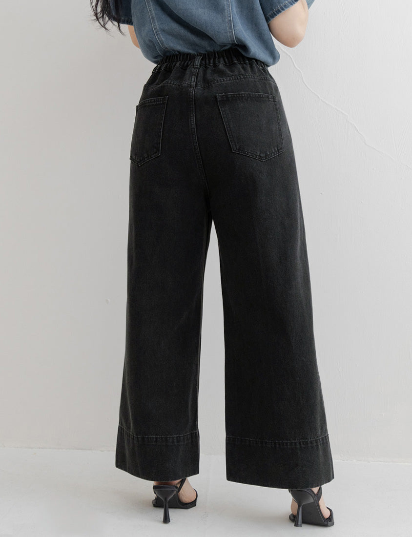 3D Seamed Plus Size Wide Straight Leg Jeans