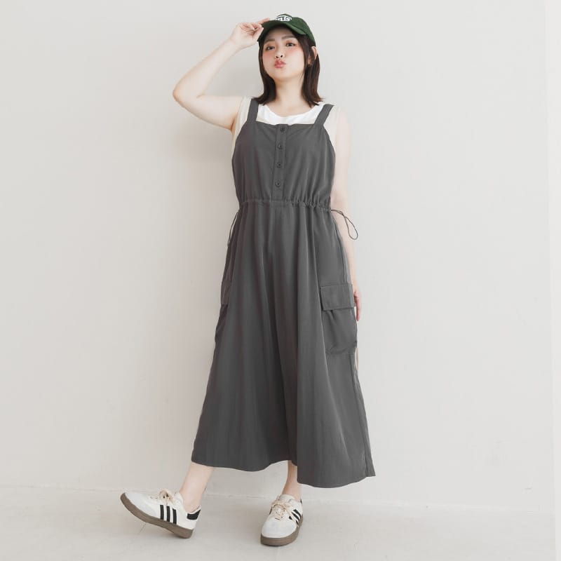 Chic Cargo Pocket Plus Size Overall Dress