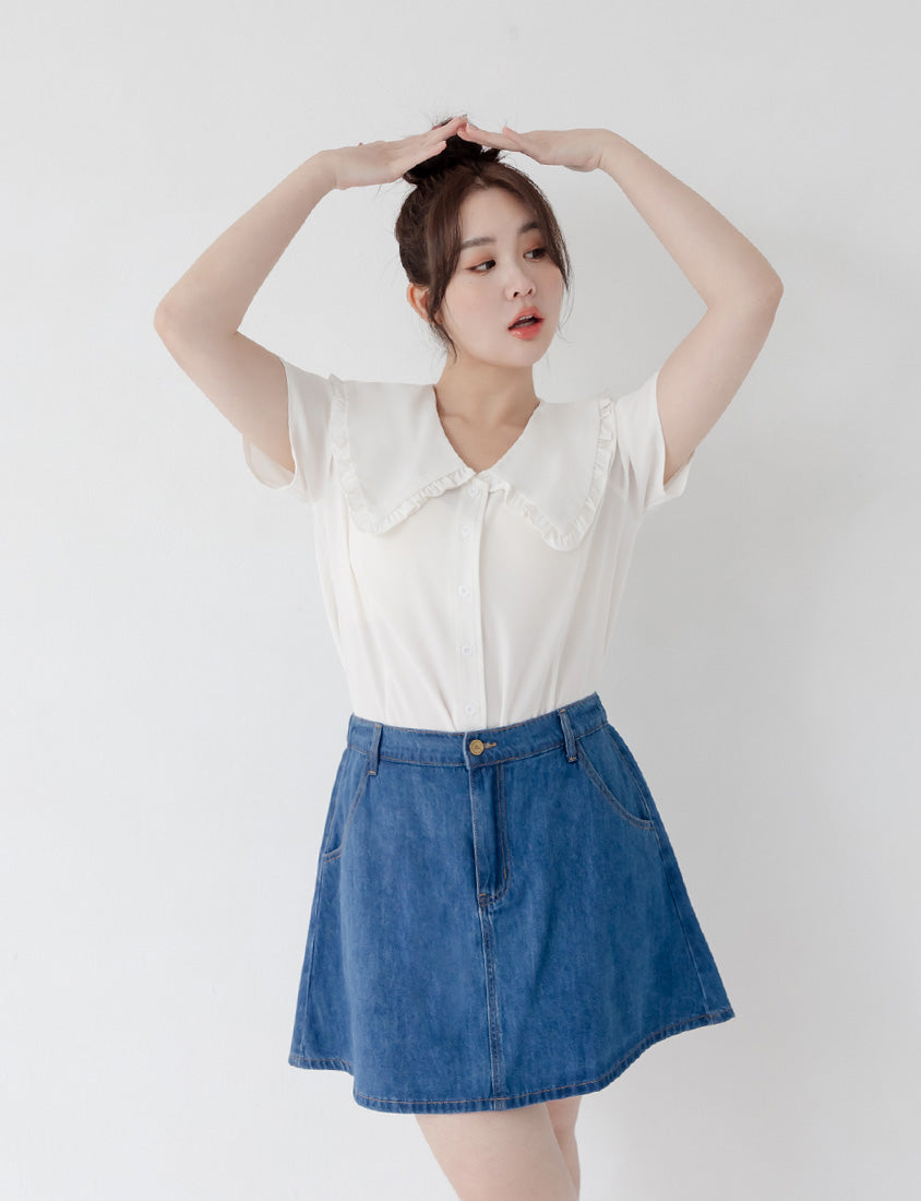 Playful Large Ruffle Collar Plus Size Short Sleeve Top