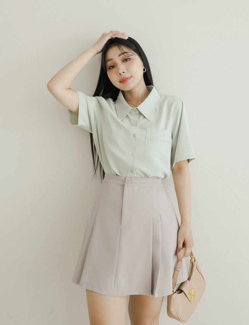 MISS. Wrinkle-Resistant Pleated Suit Plus Size Tailored Mini Skirt (With Shorts)