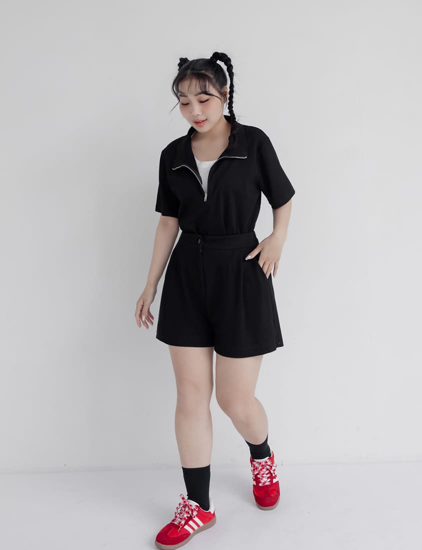 Zip-Up Faux Two-Piece Multicolor Plus Size Short Sleeve Tee