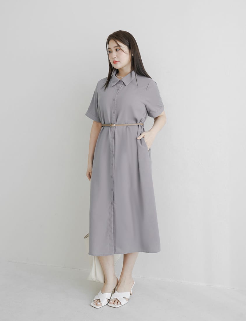 MISS. Button Twill Collar Plus Size Short Sleeve Dress (with Belt)