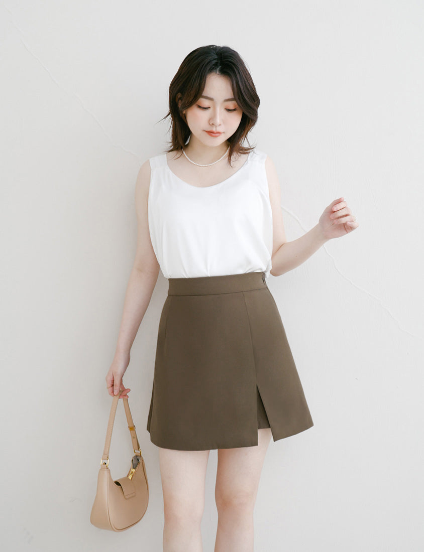 MISS. Structured Lightweight A-line Slit Plus Size Tailored Skirt (With Short)