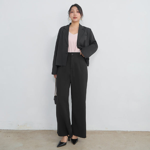 MISS. Pear-Shaped Friendly! Perfect Fit Wrinkle Resistant Straight Cut Trousers