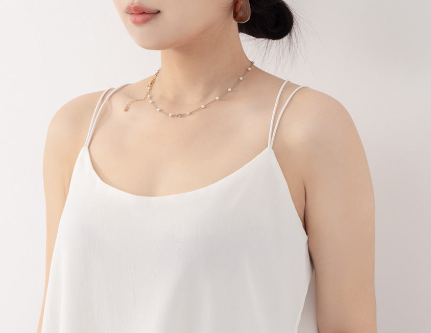 MISS. Elegant Textured Open-Back Plus Size Chiffon Camisole