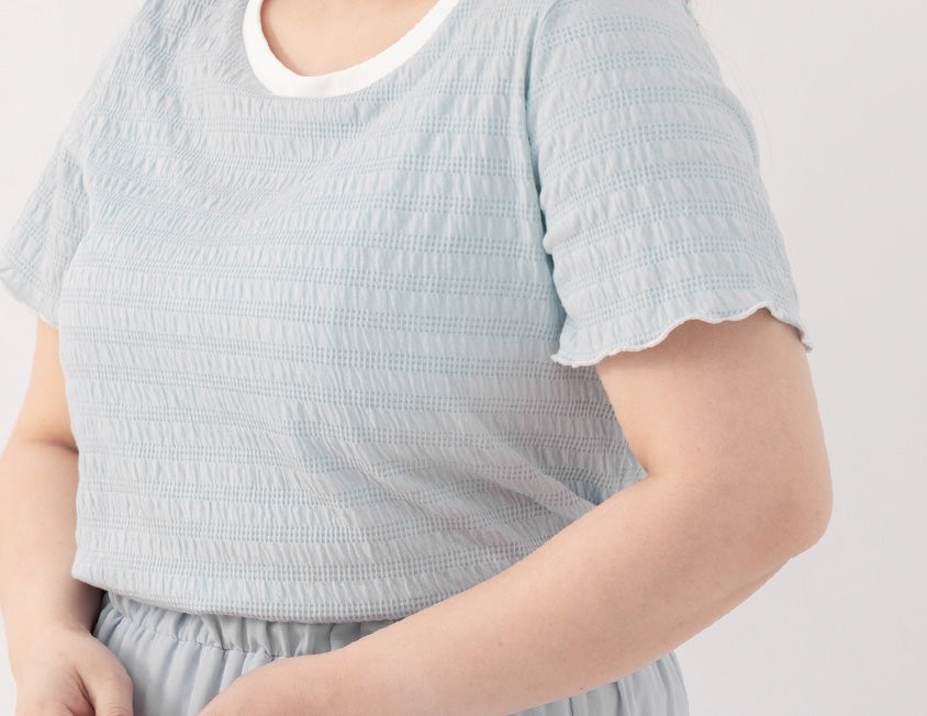 Multicolor Crew Neck Color-Block Crinkled Plus Size Short Sleeve Top