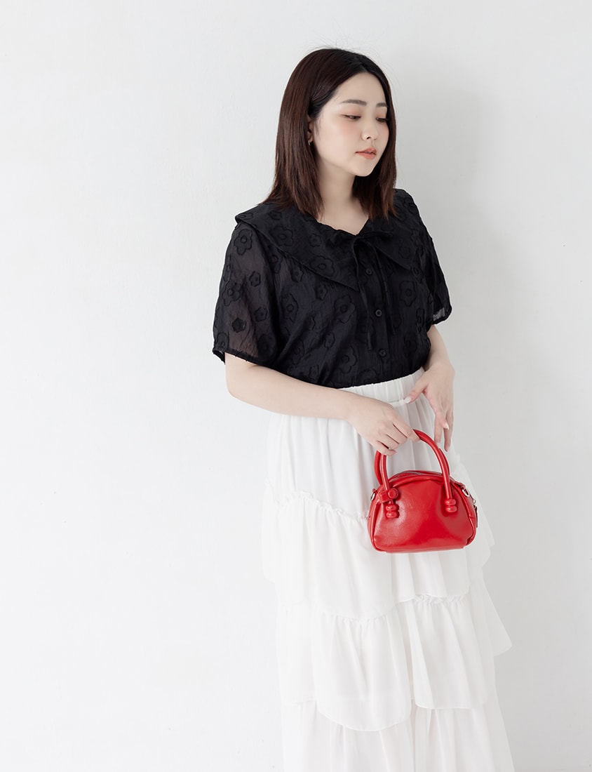 Two-Piece Floral Collar Tie Plus Size Shirt (with Camisole)