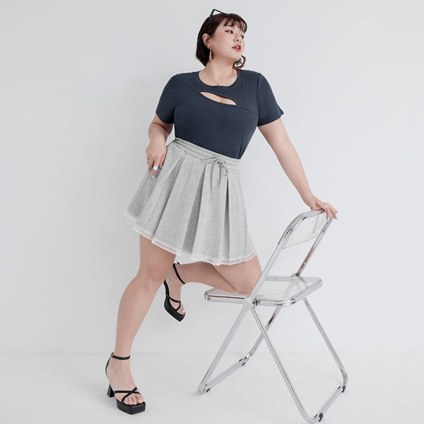 MUA! Pleated Lace-Trim Elastic Drawstring Plus Size Cotton Skirt (with Inner Shorts)