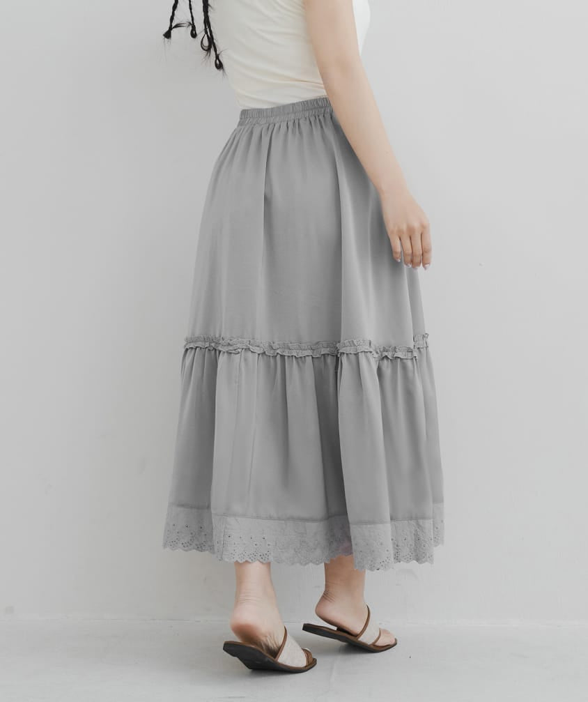 Korean Style Flowy Lace Trim Tiered Plus Size Maxi Skirt