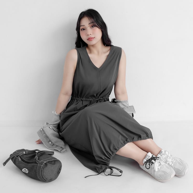 Cooling Tech V-Neck Plus Size Maxi Dress
