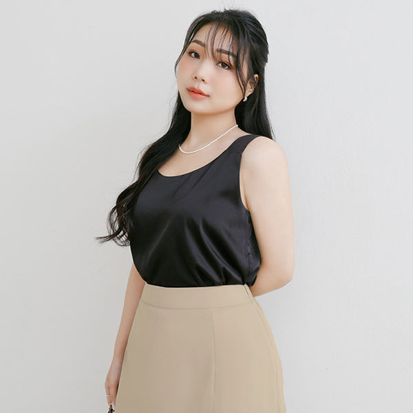 MISS. Elegant Satin Sheen Crew-Neck Plus Size Tank Top