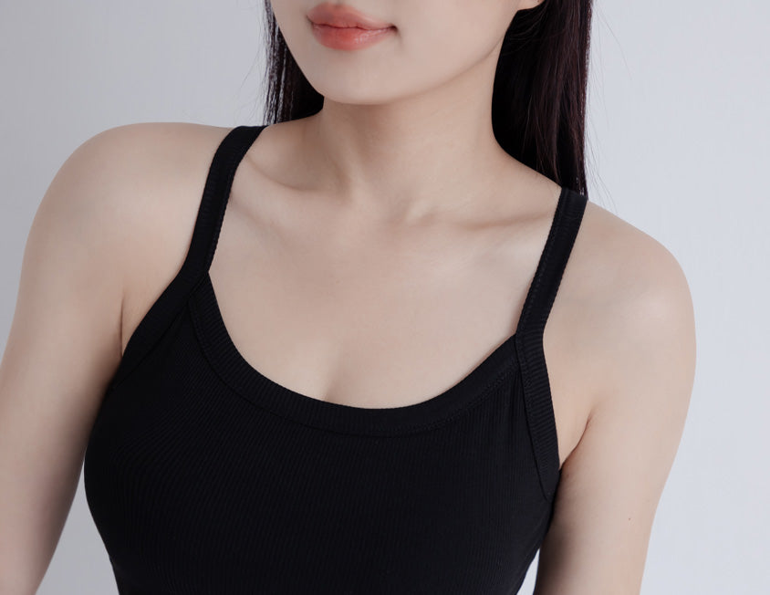 U-Neck Ribbed Shoulder Cut Plus Size BRATOP (with Padding)