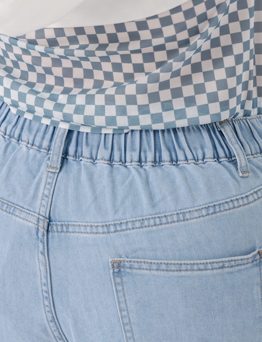 Standard Stitch Detail Plus Size Wide-Leg Jeans