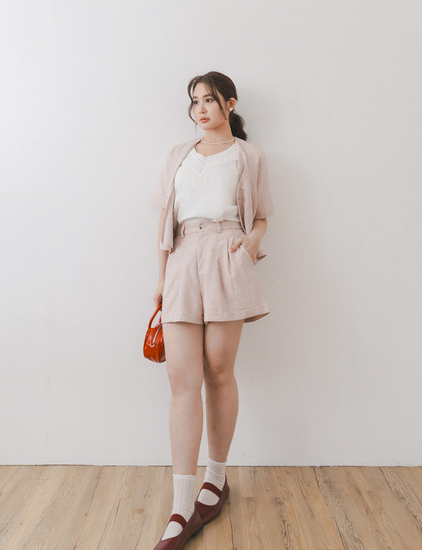 MISS. Wrinkle-Resistant Skin-Friendly Linen Cuffed Plus Size Shorts