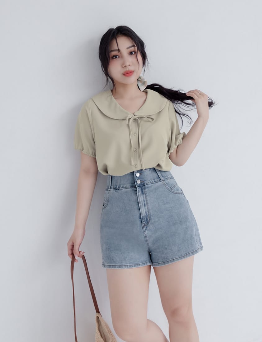 Sweet Front-Tie Oversized Plus Size Collar Blouse
