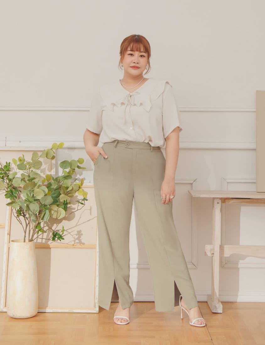 MISS. Heart Buttons Front Tie Ruffle Collar Plus Size Blouse