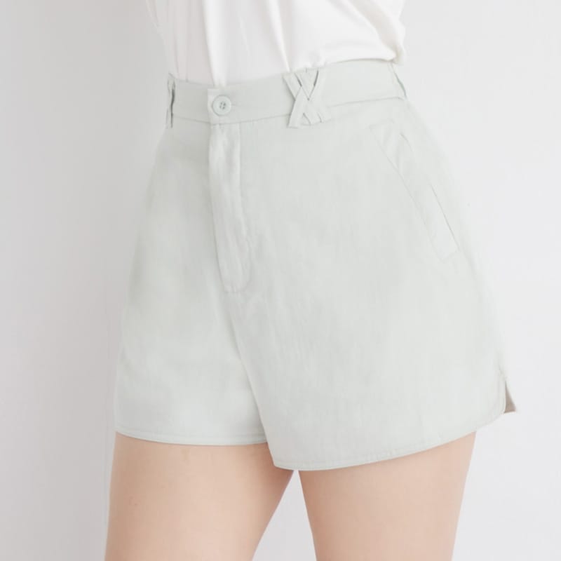 Airy Silky Linen Blend Shorts