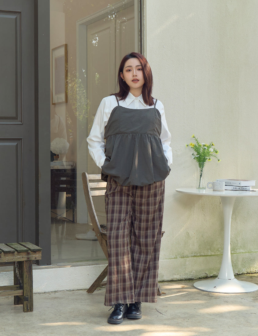 Adjustable Back Hollow Cut Plus Size Bubble Hem Cami Top