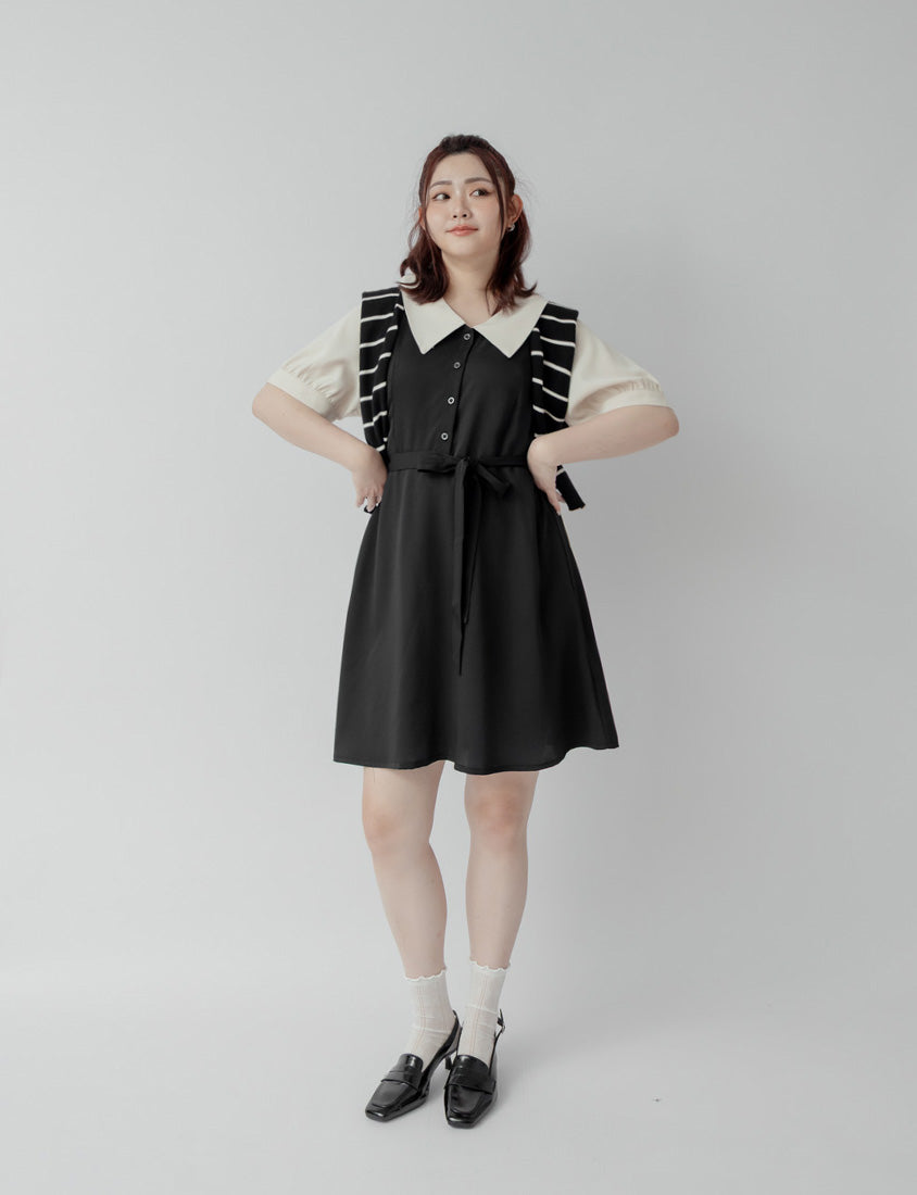 Layered-Look Contrast Collar Plus Size Mini Dress (with Belt)