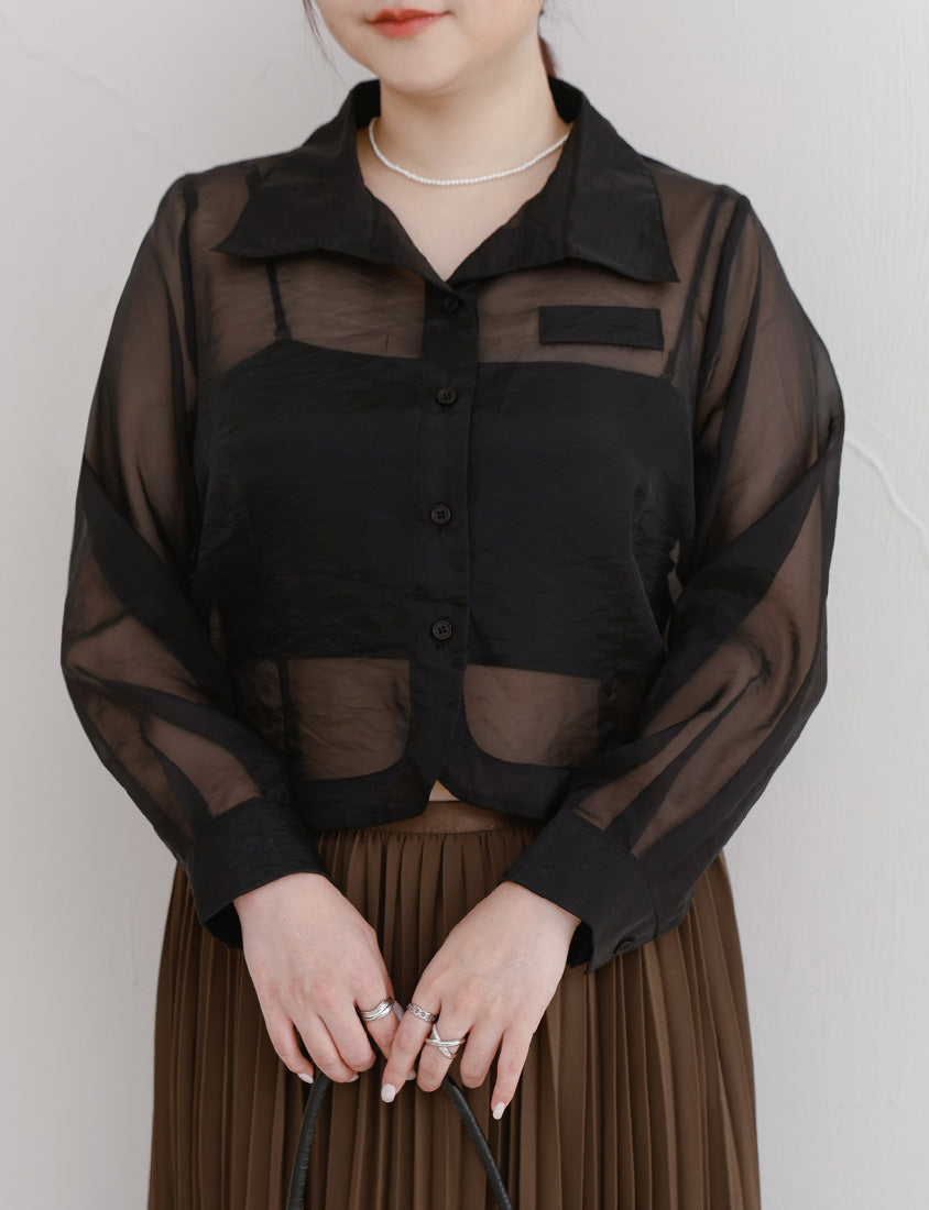 MISS. Faux Pockets Sheer Plus Size Cropped Shirt