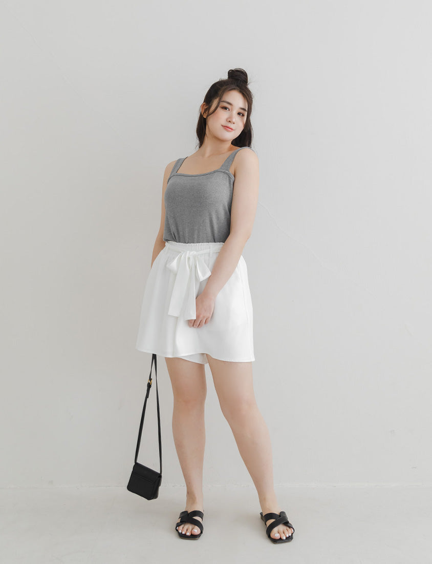 Ribbed Wide Strap Wavy Edge Plus Size Tank Top