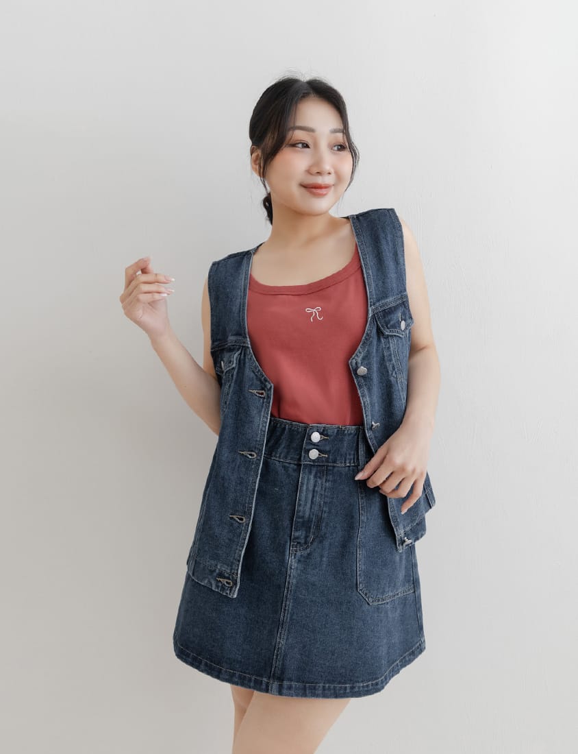V-Neck Pocket Button Plus Size Denim Vest
