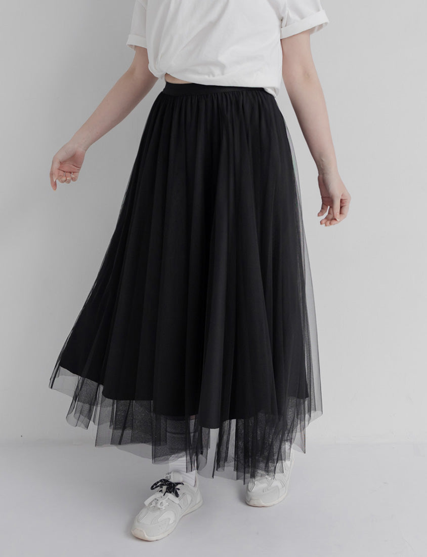 Romantic Layered Flowing Elastic Waist Plus Size Tulle Skirt