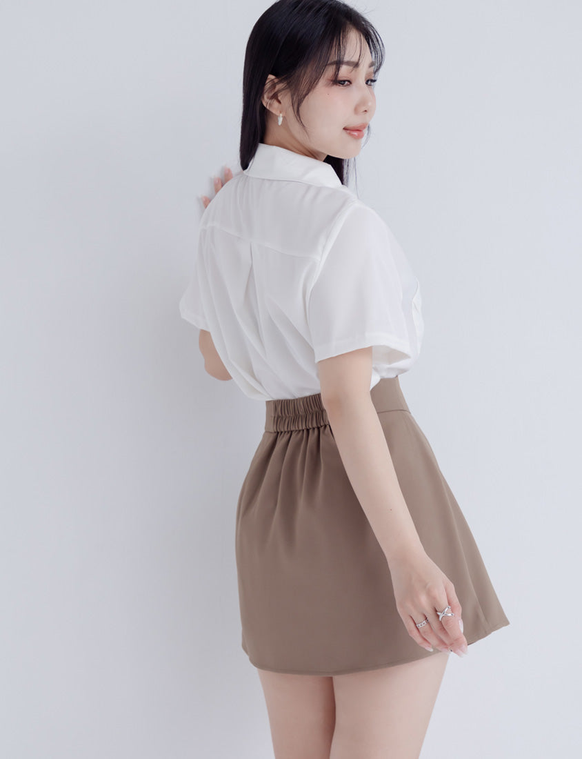 MISS. Elegant Pleat-Back Satin Plus Size Pocket Shirt