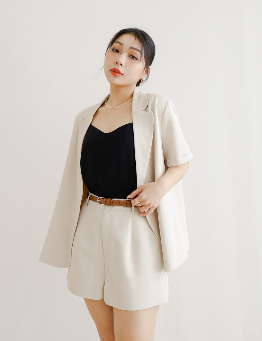 MISS. Elegant Back Elastic Waist Plus Size Tailored Shorts