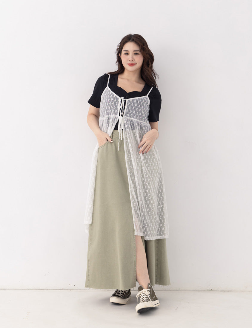 Multicolor Heart Collar Floral Button Plus Size Ribbed Top