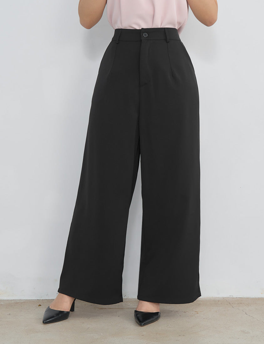 MISS. Pear-Shaped Friendly! Perfect Fit Wrinkle Resistant Straight Cut Trousers