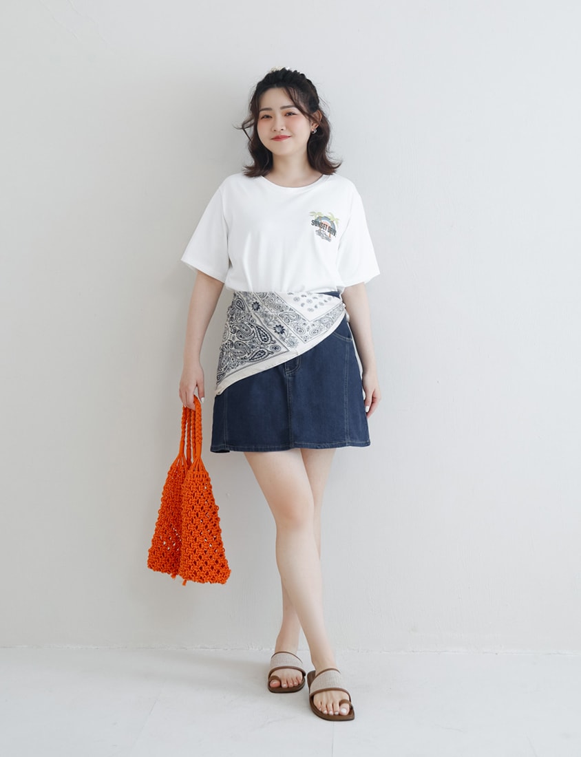 Summer Sunset Graphic Crewneck Plus Size Tee