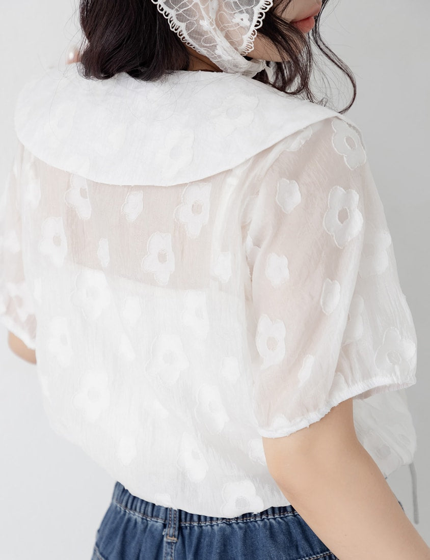 Two-Piece Floral Collar Tie Plus Size Shirt (with Camisole)