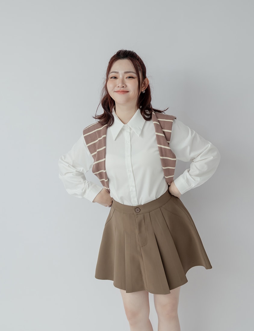 Versatile Multi-Color Knit Shawl