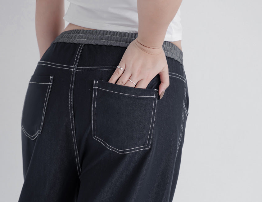 MUA! Color-Block Stitch Elastic Waist Plus Size Tapered Jeans