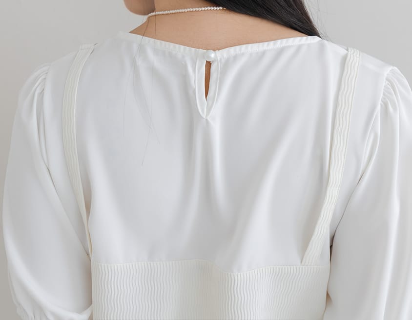 MISS. Faux Two-Piece Textured Puff Sleeve Top