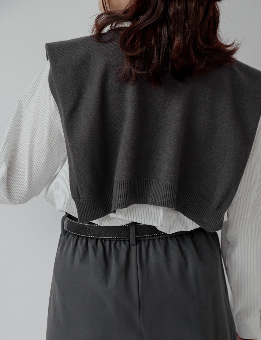 Versatile Multi-Color Knit Shawl