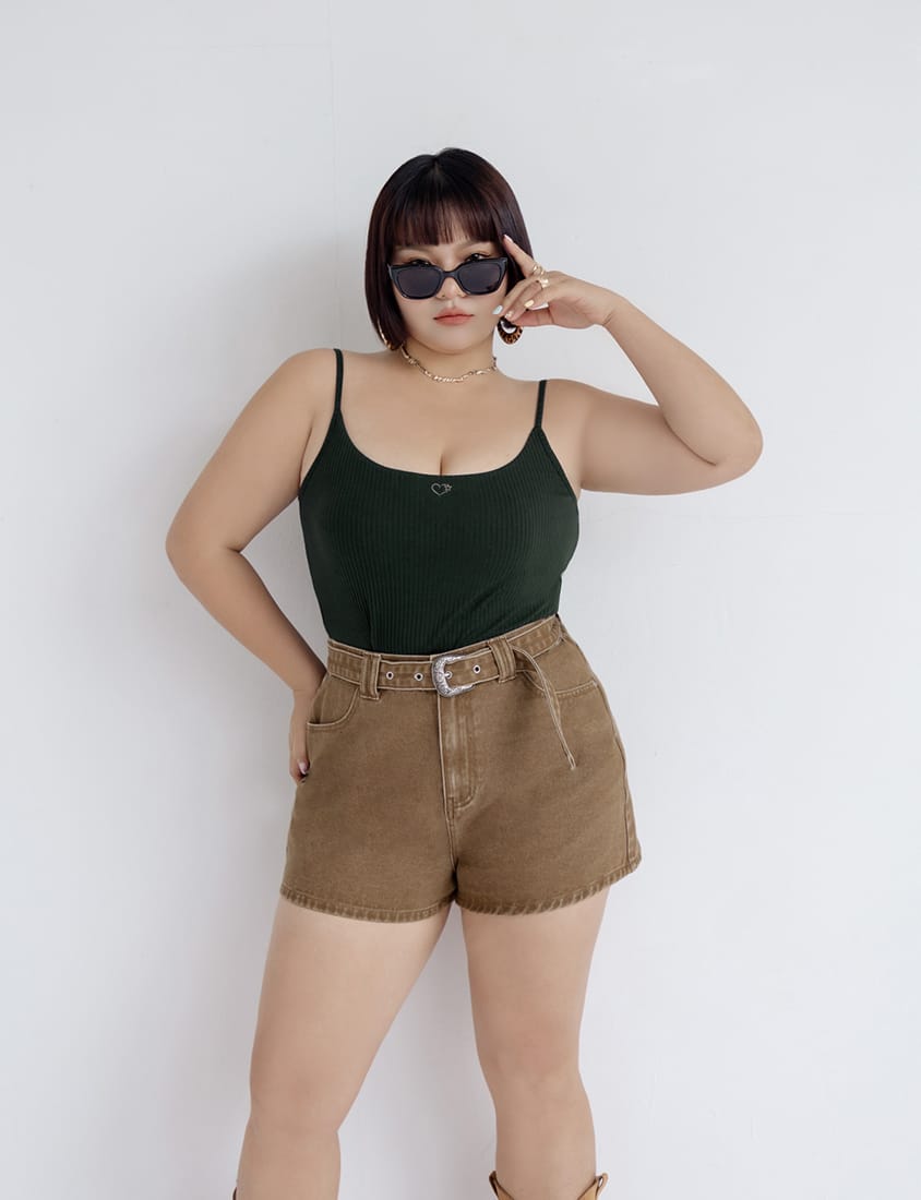 Pobra. Sweet & Edgy Heart Embroidery Plus Size Bra Top (With Pads)