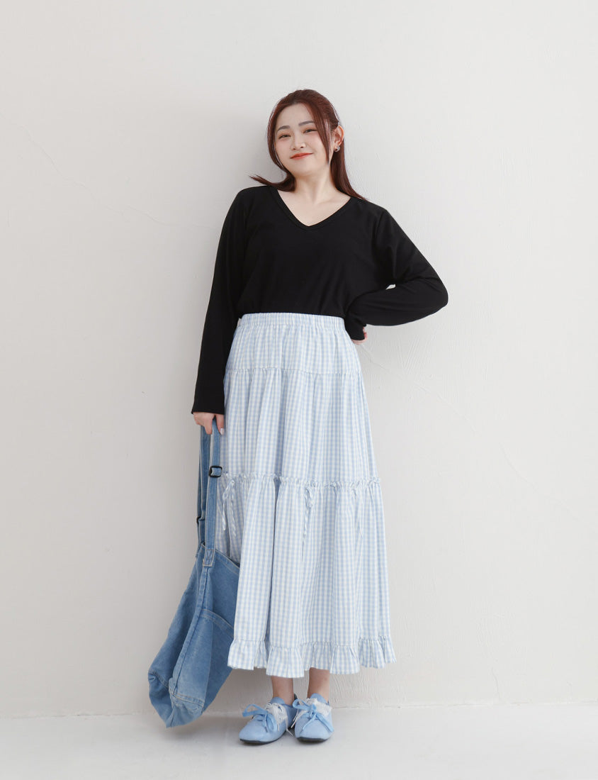 V-Neck Slim Fit Plus Size Long Sleeve Tee