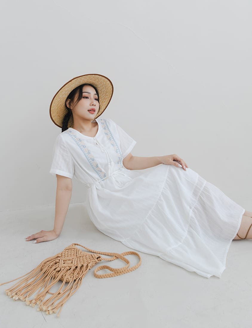 Boho Jacquard Embroidered Plus-Size Maxi Dress (with Waist Tie)