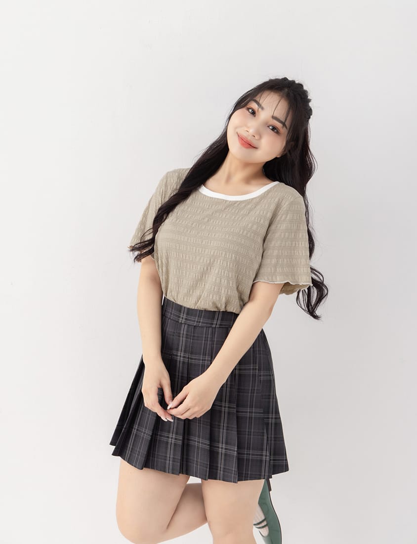 Multicolor Crew Neck Color-Block Crinkled Plus Size Short Sleeve Top
